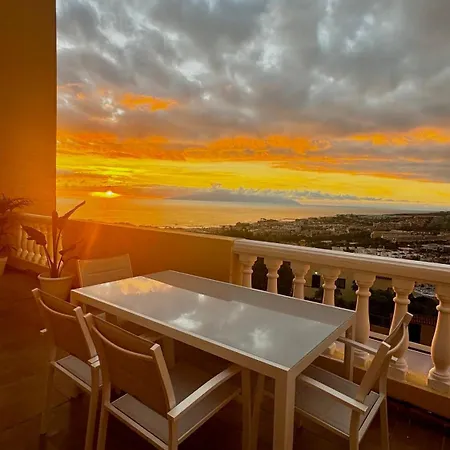 Buenavista Panoramic * アデヘ